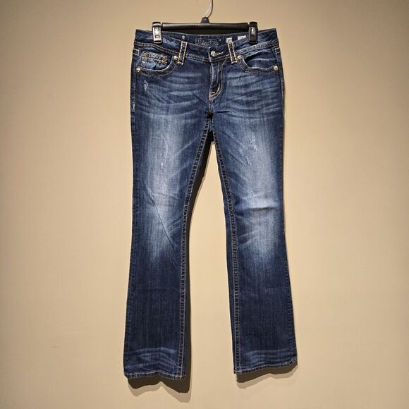 Miss Me Low Rise Bootcut Medium Wash Low Rise Jeans Size 30 × 34 - Picture 1 of 8